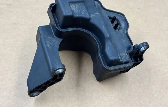 Mini One - Cooper Coupe R56 Vacuum air tank V756091680