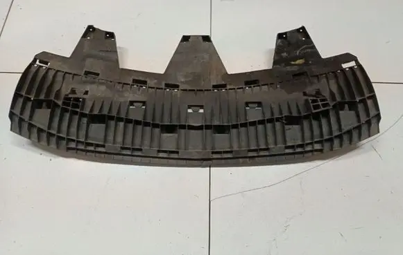 Opel Zafira B Engine splash shield/under tray 13144338