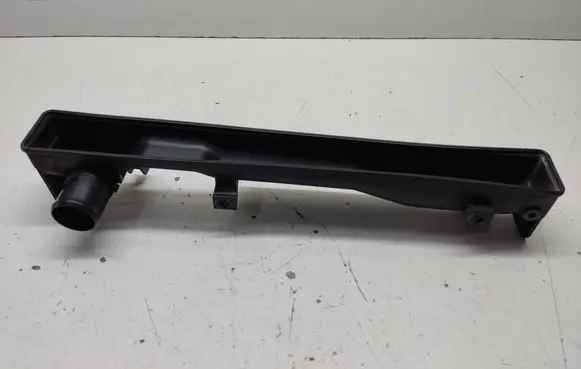 Lexus IS 220D-250-350 Radiator trim 4221335622 2640
