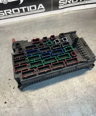 Mercedes-Benz ML W163 Fuse module 1635450205 08200101