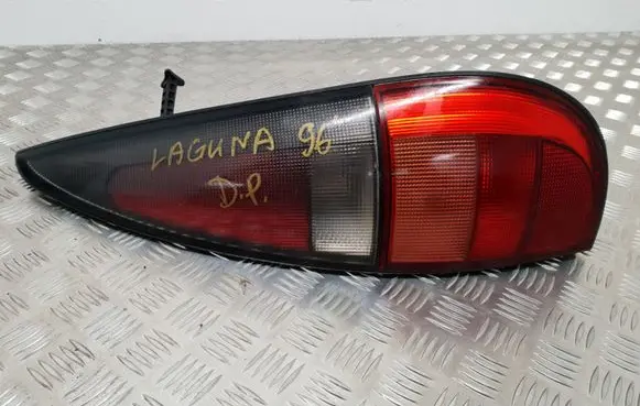 Renault Laguna I Rear/tail lights