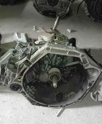 Nissan Juke I F15 Automatic gearbox