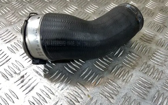 Volvo S60 Intercooler hose/pipe 31338545