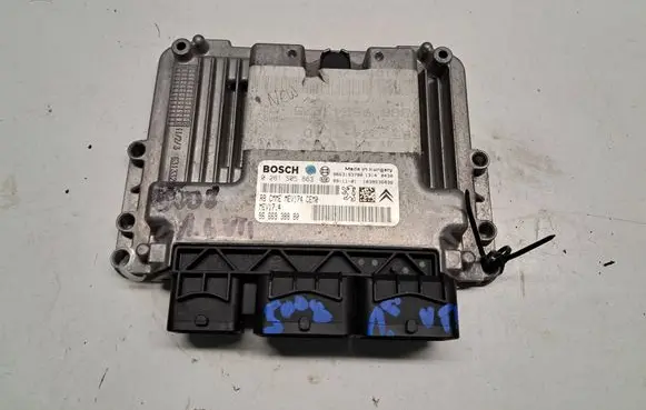 Peugeot 5008 Engine control unit/module 9666938880