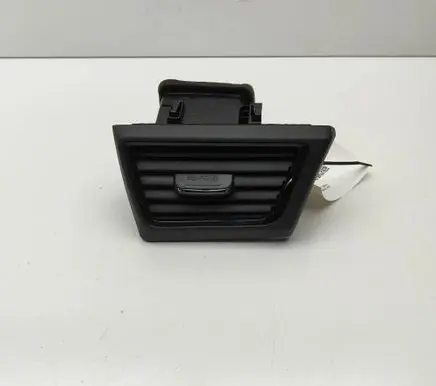 Nissan Leaf II (ZE1) Dashboard air vent grill cover trim EA825312100 687605SA0B