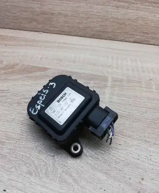 Renault Espace III Air flap motor/actuator 0132801112