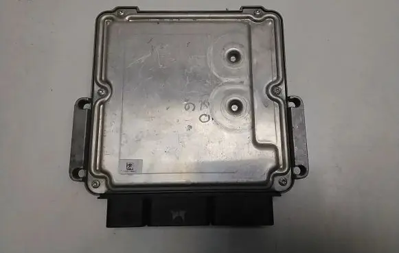 Opel Vivaro Engine control unit/module 237103984R 0281031363