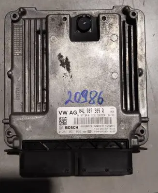 Volkswagen PASSAT B8 Engine control unit/module 04l907309r 0281031066