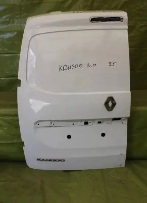Skoda Karoq Front door 000259