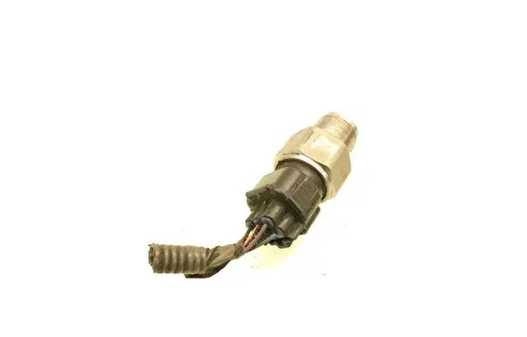 Toyota RAV 4 (XA40) Fuel pressure sensor 8945820051