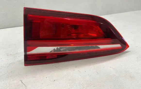 BMW X1 F48 F49 Tailgate rear/tail lights 7350698 F03580000Q