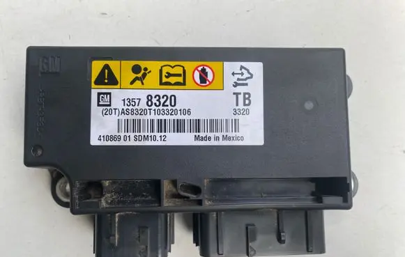 Opel Insignia A Airbag control unit/module 13578320 AS8320T103320106