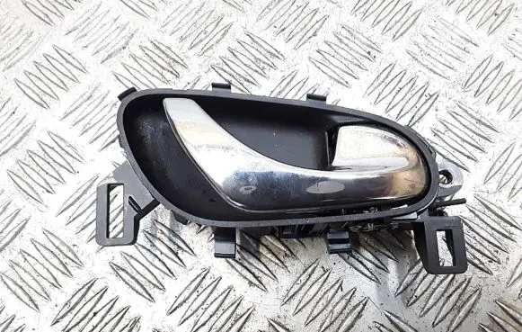 Nissan Qashqai Loading door interior handle 806704ea0a
