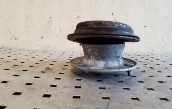 BMW X3 E83 Front coil spring rubber mount 