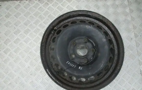 Volkswagen PASSAT B5 R15 steel rim 