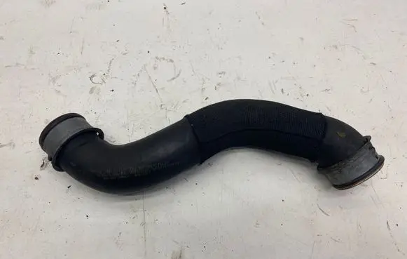 Mercedes-Benz E W212 Engine coolant pipe/hose A2125018282
