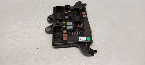 Opel Insignia A Fuse module 13277319 544949969 17401602109