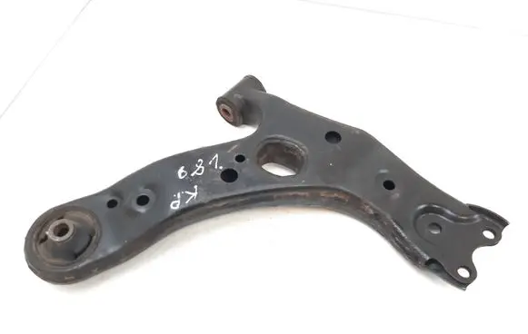 Toyota Auris E180 Front lower control arm/wishbone