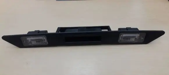 Audi A6 S6 C6 4F Number plate light 8P4827574 8E0807430 8E0827657