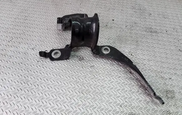 Audi A4 S4 B7 8E 8H Tailgate/trunk/boot hinge 8E9827299F