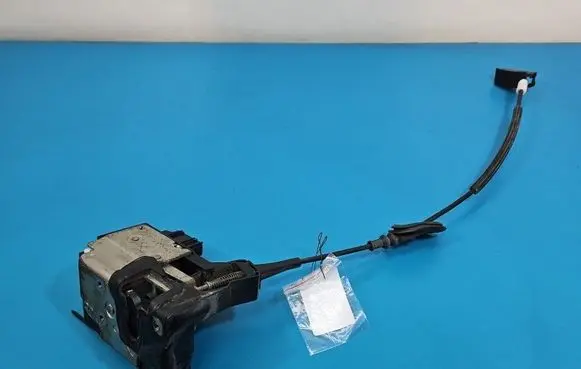 Ford Fusion Front door lock IMPRK1561168