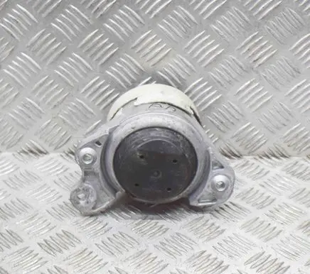 Mercedes-Benz GLC X253 C253 Engine mount bracket A2052401100