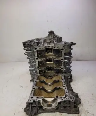 Audi A6 S6 C6 4F Engine block 06E103023G