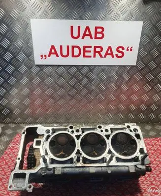 Mercedes-Benz C W203 Engine head R1120161201