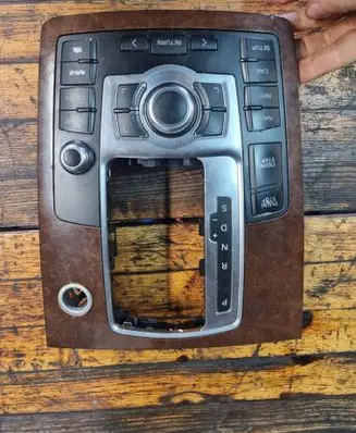 Audi Q7 4L Gear shifter surround trim plastic 4L0864261B