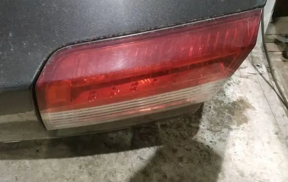 Renault Laguna III Tailgate rear/tail lights 