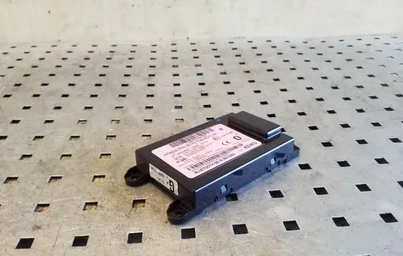 Honda Insight Bluetooth control unit module 39770TM8E010M1 10R033981