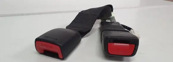 Lexus GS 250 350 300H 450H Rear seatbelt buckle