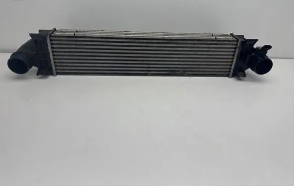 Land Rover Evoque I Intercooler radiator 988553T FA1727