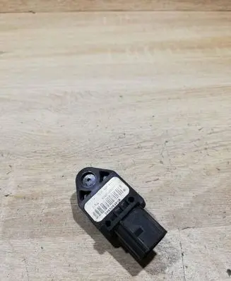Toyota Avensis T250 Airbag deployment crash/impact sensor 8983105010