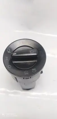 Skoda Octavia Mk2 (1Z) Light switch 0857106