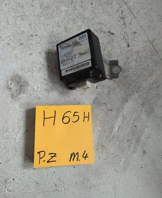 Toyota Yaris Door central lock control unit/module 8974152010