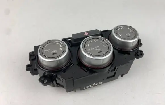 Subaru Impreza III Climate control unit 72311FG030