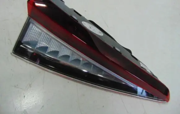 Skoda Enyaq iV Tailgate rear/tail lights 5LG945307