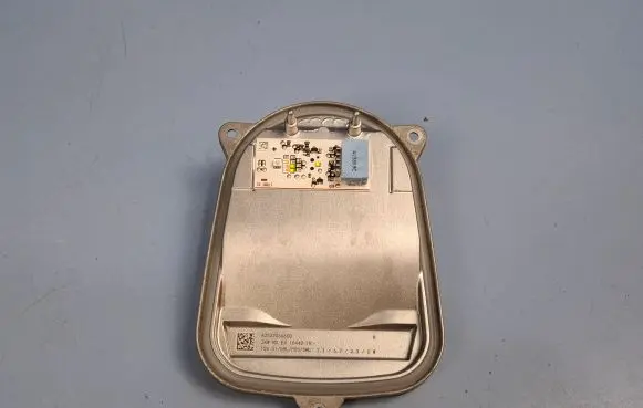 Mercedes-Benz GLC X253 C253 Headlight ballast module Xenon A2539066600 A2539065801
