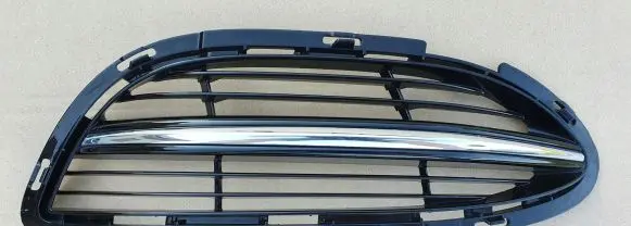 Front bumper lower grill