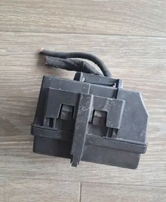 Renault Zoe Fuse module 252369795R
