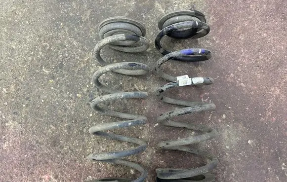 Hyundai i20 (GB IB) Rear coil spring 
