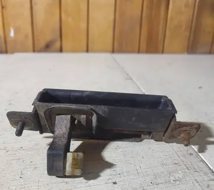Mazda 6 Loading door exterior handle 