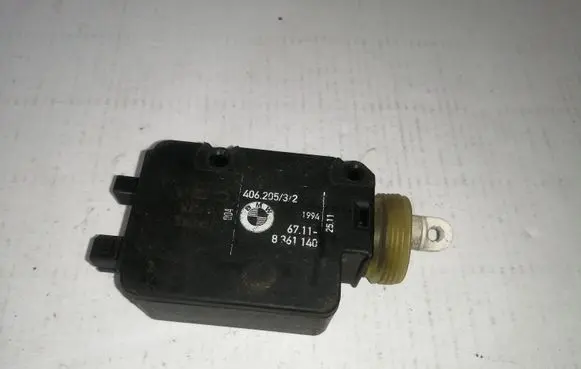 BMW 3 E36 Central locking motor 8361140