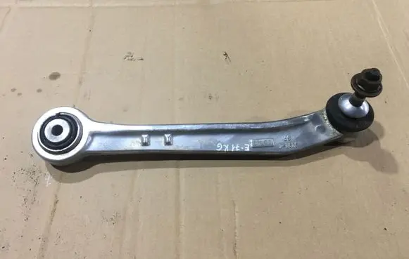 BMW X6 E71 Rear control arm 6796001