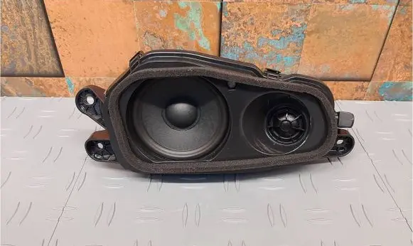 BMW X6 G06 Subwoofer speaker 7952132 65137952132