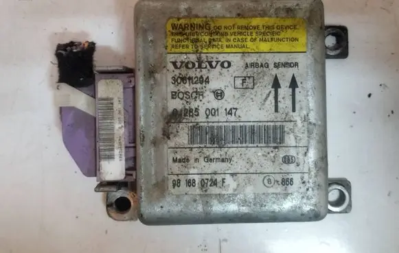 Volvo S40, V40 Airbag control unit/module 0285001147