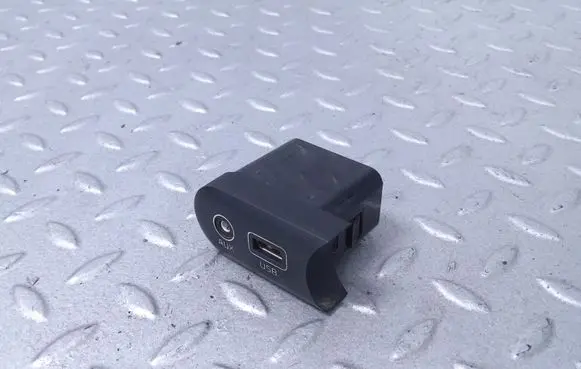 KIA Ceed USB socket connector 96120A2300