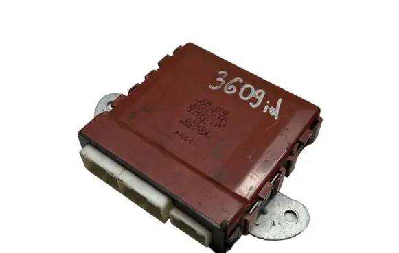 Lexus GS 300 350 430 450H Door control unit/module 8922230120 1233006491