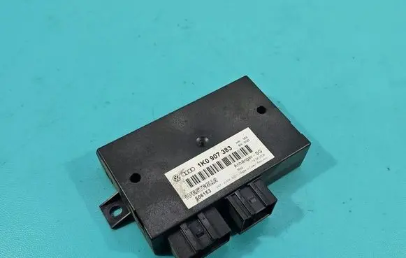 Volkswagen PASSAT B6 Central body control module 1K0907383 IMPRK1549356